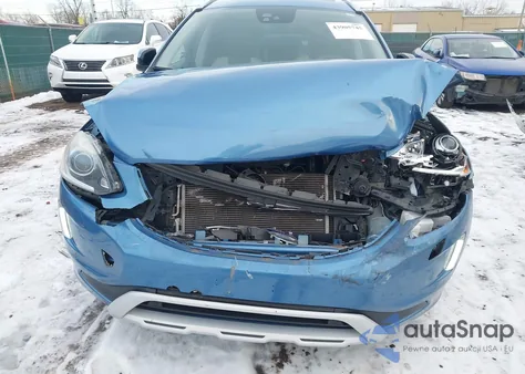 2017 Volvo Xc60 T6 Dynamic from USA, damaged, VIN YV449MRR0H2076329